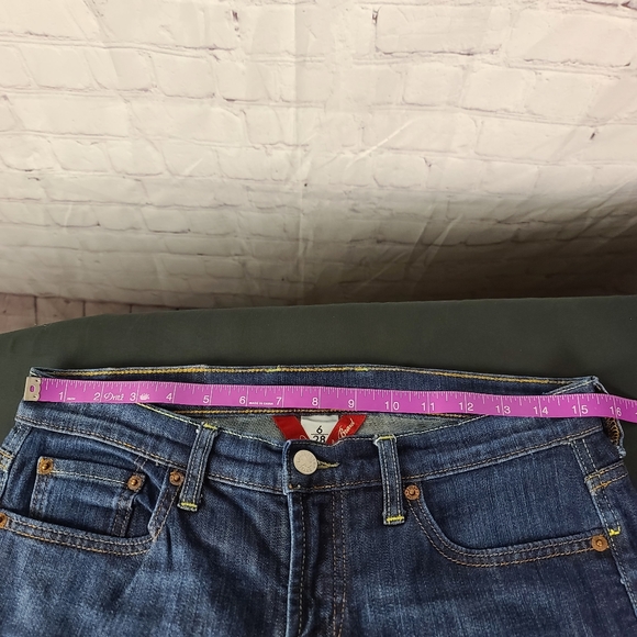 Lucky Brand Crop Jeans. Dark Wash Sz 6/ 28 - Picture 5 of 13